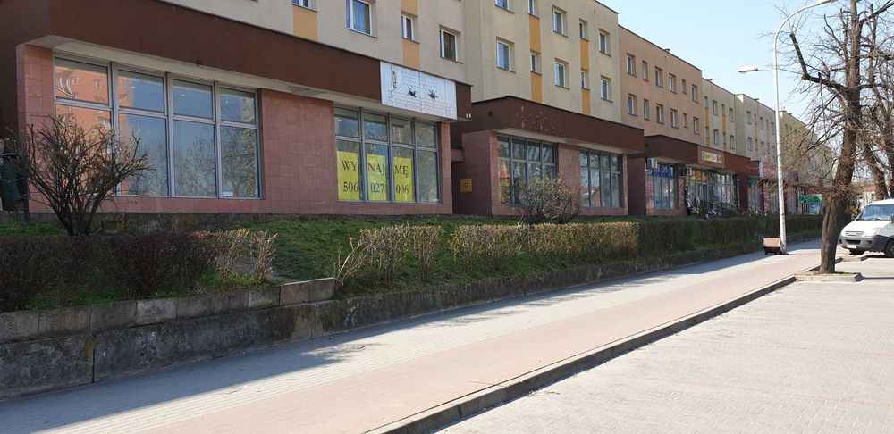 Lokal przy głównej ulicy - 150m.kw.