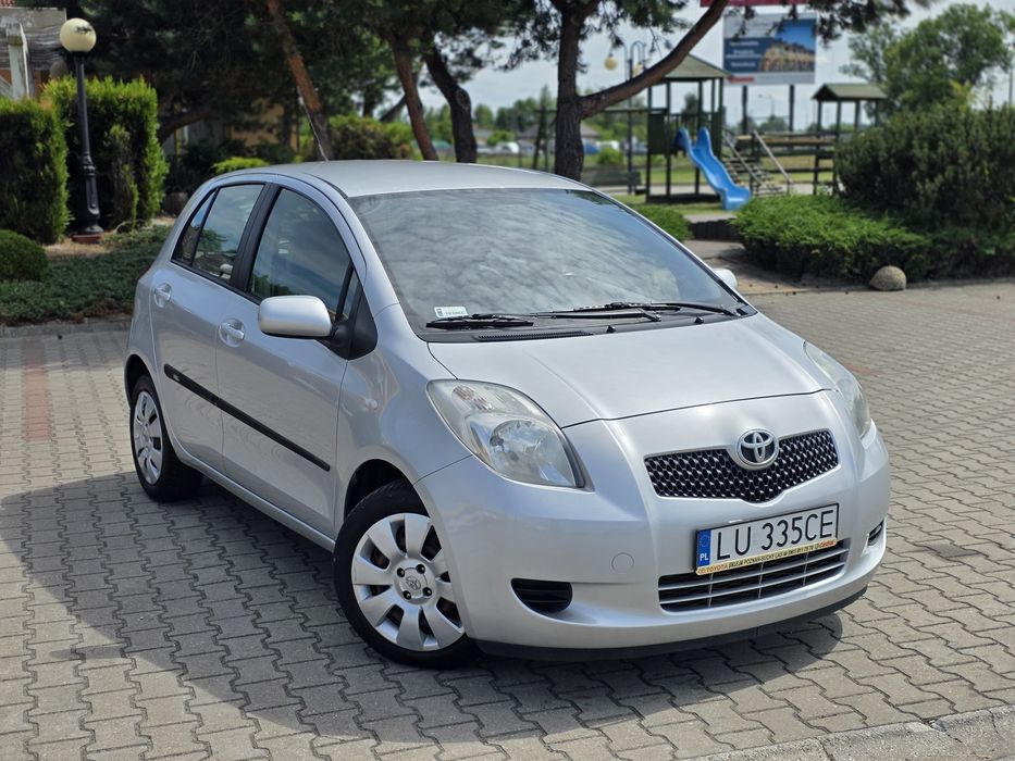 Toyota Yaris 1.3 2006r 140 tys