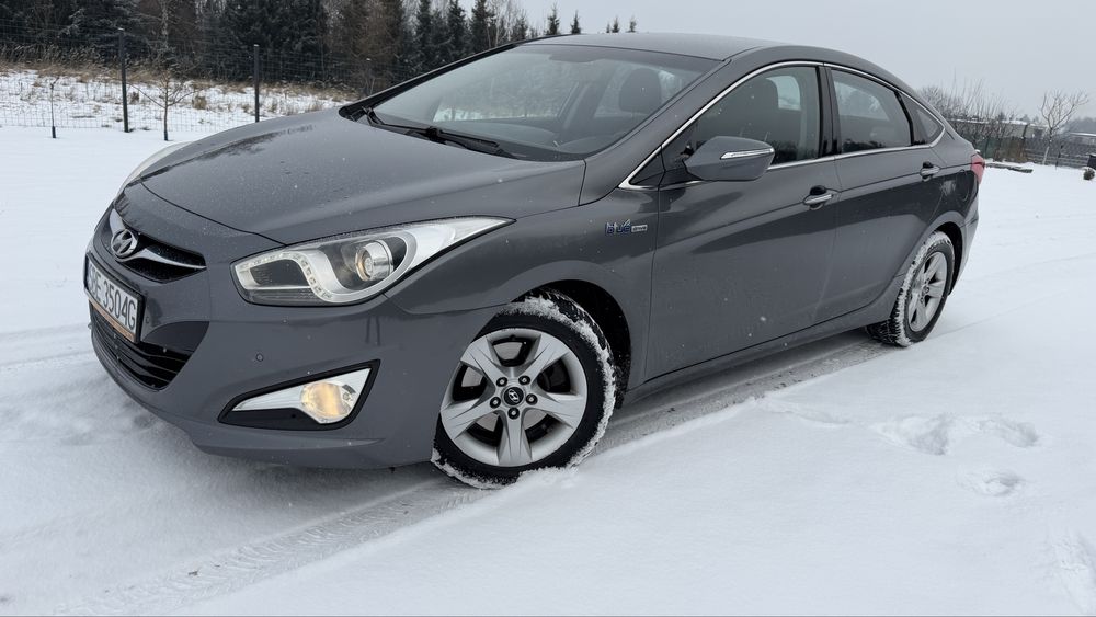 Hyundai i40 1.6 crdi navi ledy tempomat zamiana