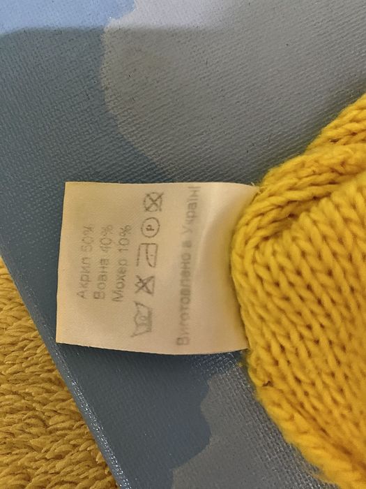 Жіночий жовтий светр на осінь/зиму напівшерсть