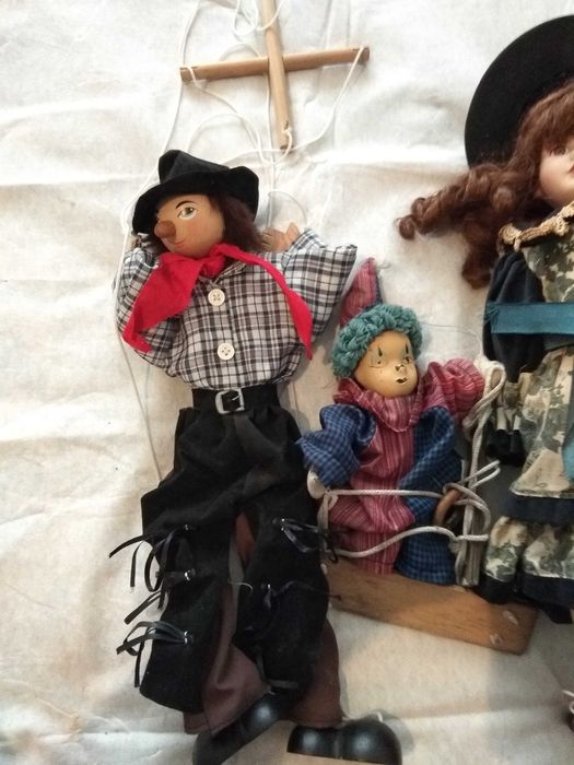 Lote de Bonecas Antigas + Boneco Marionete coleção