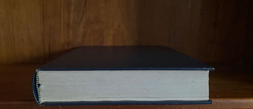 Livro Oco - Livro Secreto - Hollow Book - Secret Book