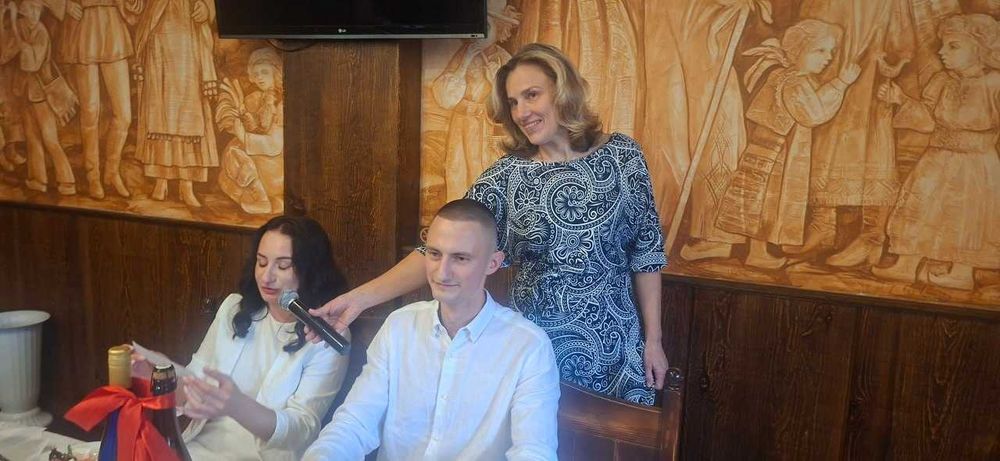 Ведуча+Dj, тамада, співачка - 12000 грн.