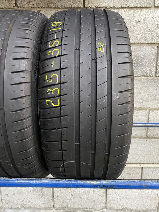 Літні шини 235/35 R19 (91Y) MICHELIN