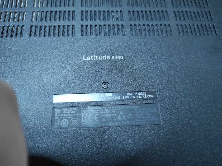 Laptop Dell Latitude 5490 i7-8650U, SDD 512 GB, 16 GB RAM