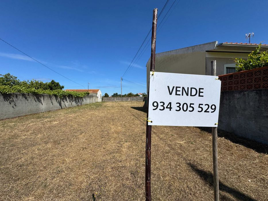 Vende-se Terreno rústico 497 m2 Estarreja