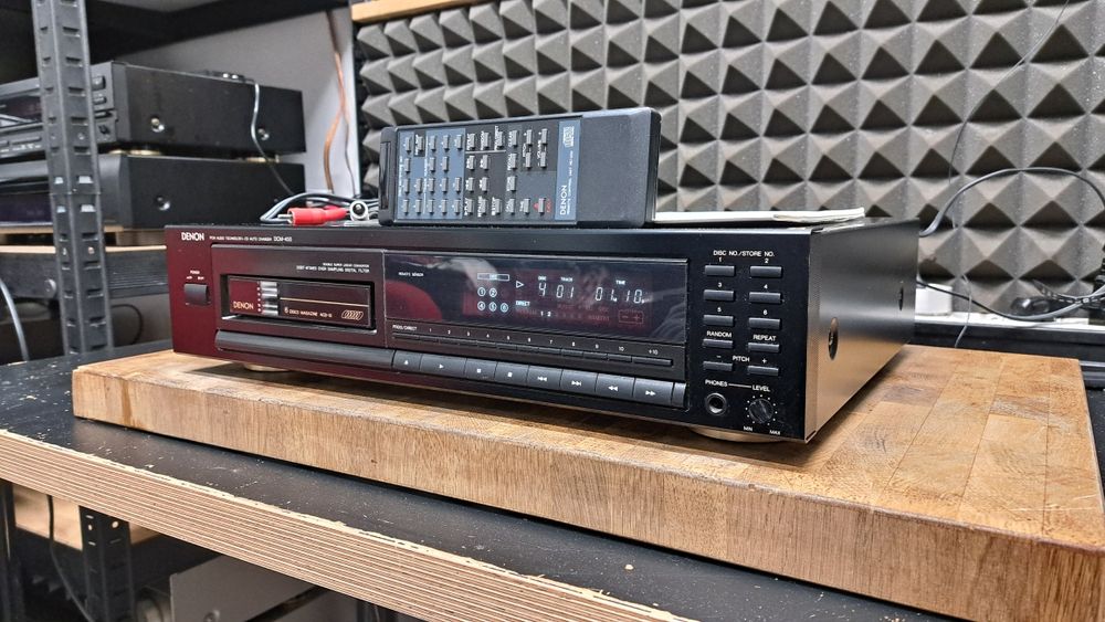 Zmieniacz cd Denon DCM-450 z  pilotem  po 1.włascicielu