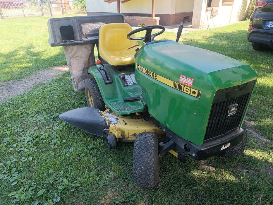 Kosiarka traktorek John Deere 160