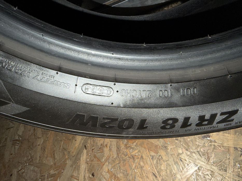 Резина Kumho ecsta hs52