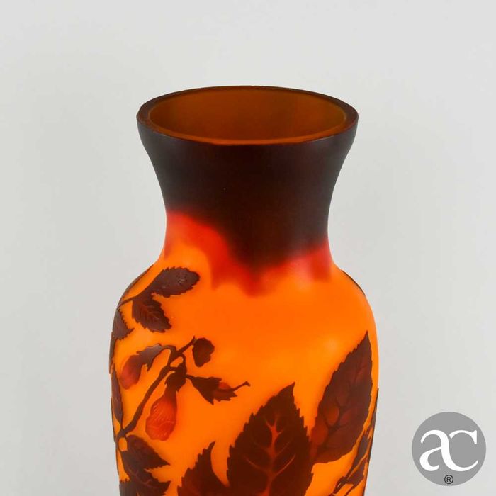 Jarra em Vidro Art Nouveau Émile Gallé