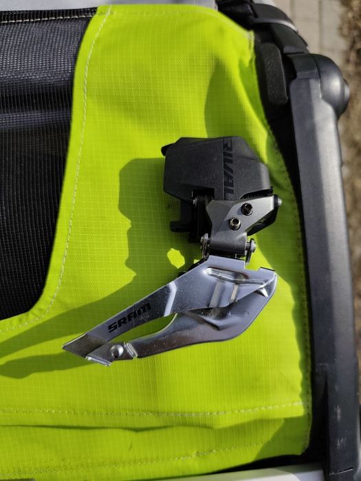 Przerzutka sram rival axs przód