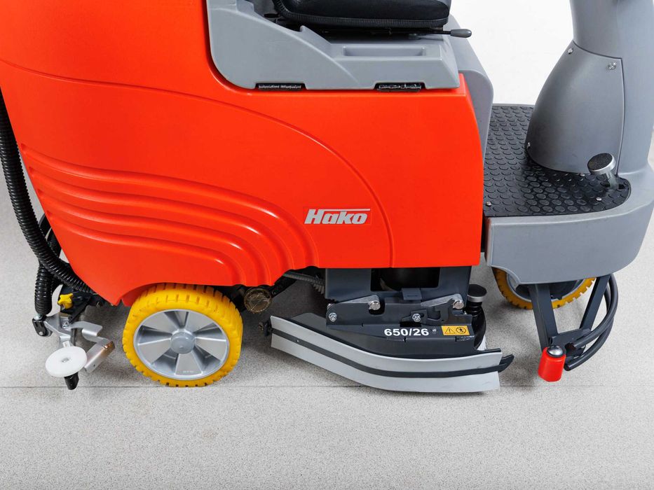 Szorowarka Hako Scrubmaster B115 R TB650 NOWE BATERIE 2014r 699h 23500netto