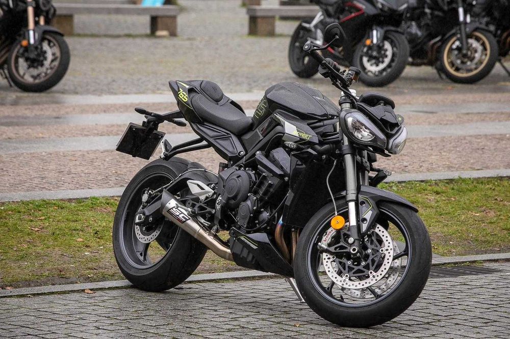 Triumph Street triple 765 rs 2024 Phanton Black, SC Project