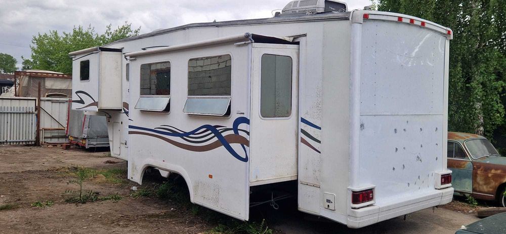 Kamper camper przyczepa naczepa na samochód Savannah savana 45m2