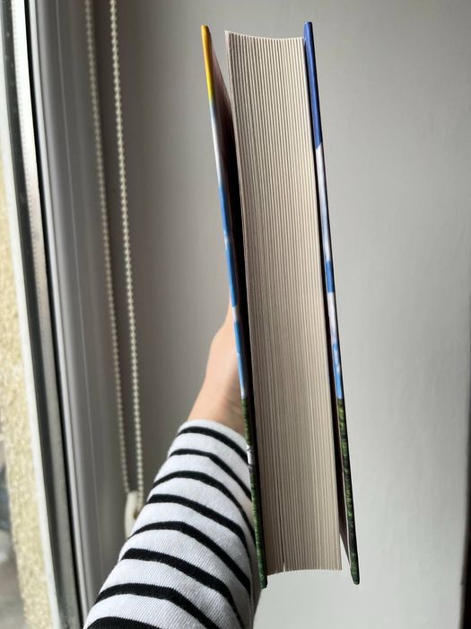 Книга фредріка бакмана «моя бабуся просить їй вибачити»