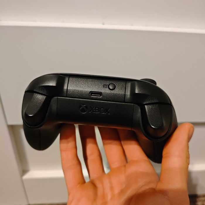 Oryginalny pad Xbox Series S/X