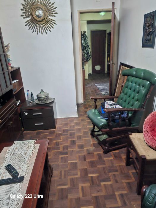 Apartamento em Agualva