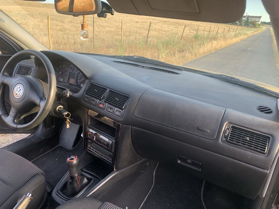 Volkswagen Golf IV GTI 1.8T 20V Turbo – 210cv