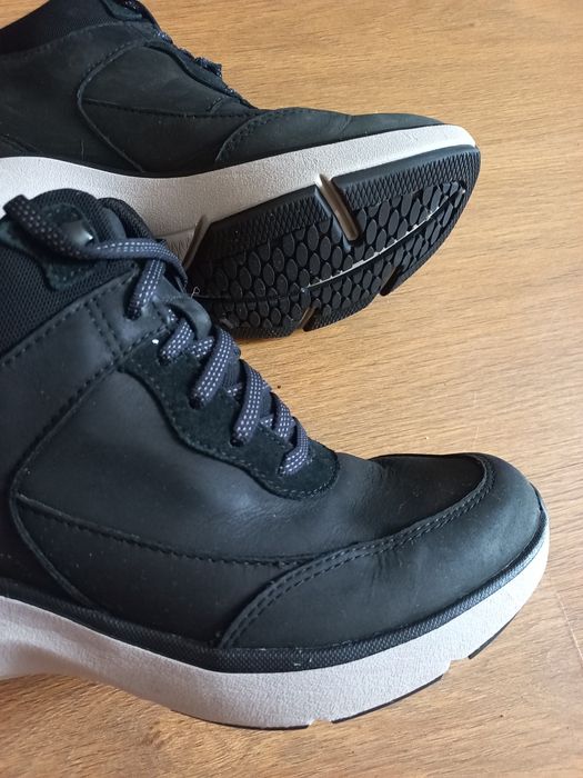 Ботінки шкіряні демисезонні Clarks 37р