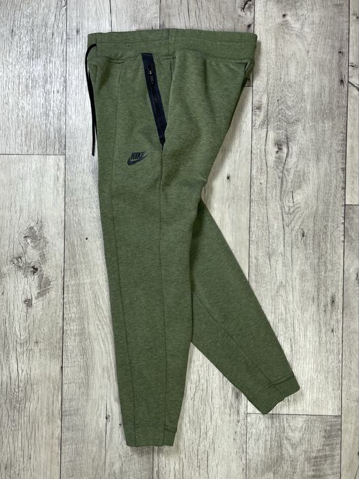 Nike tech fleece штаны S размер женские спортивные на манжетах хаки