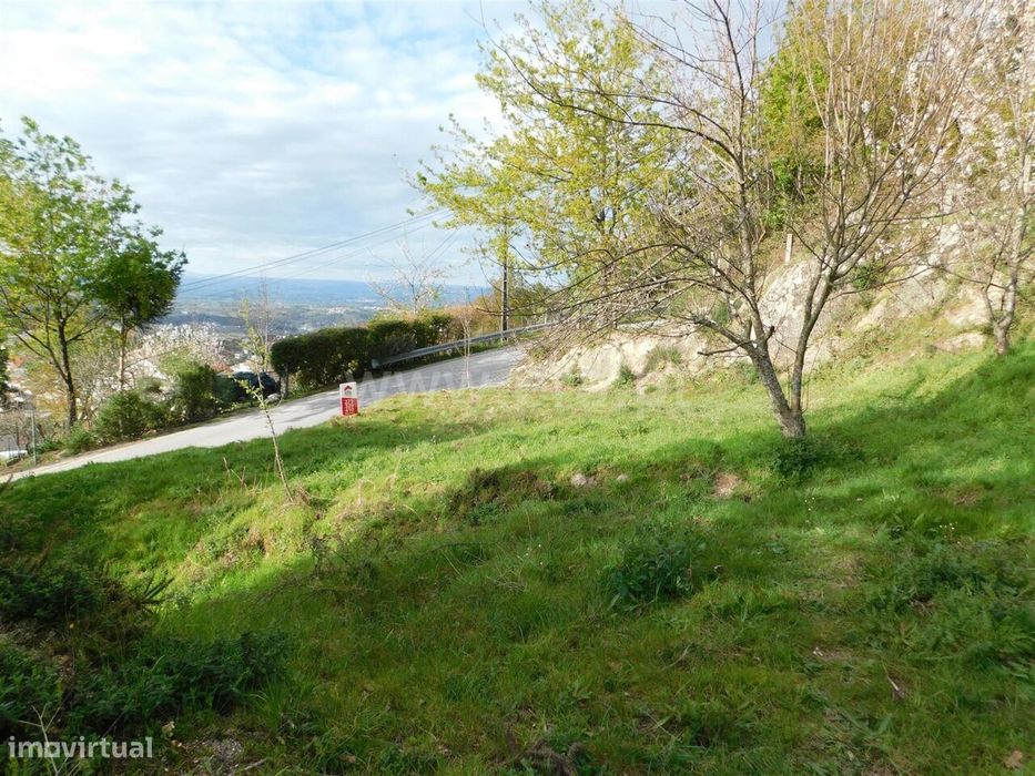 Terreno Urbano / Seia, São Romão — Seia, São Romão E Lapa Dos Dinheiros, Guarda