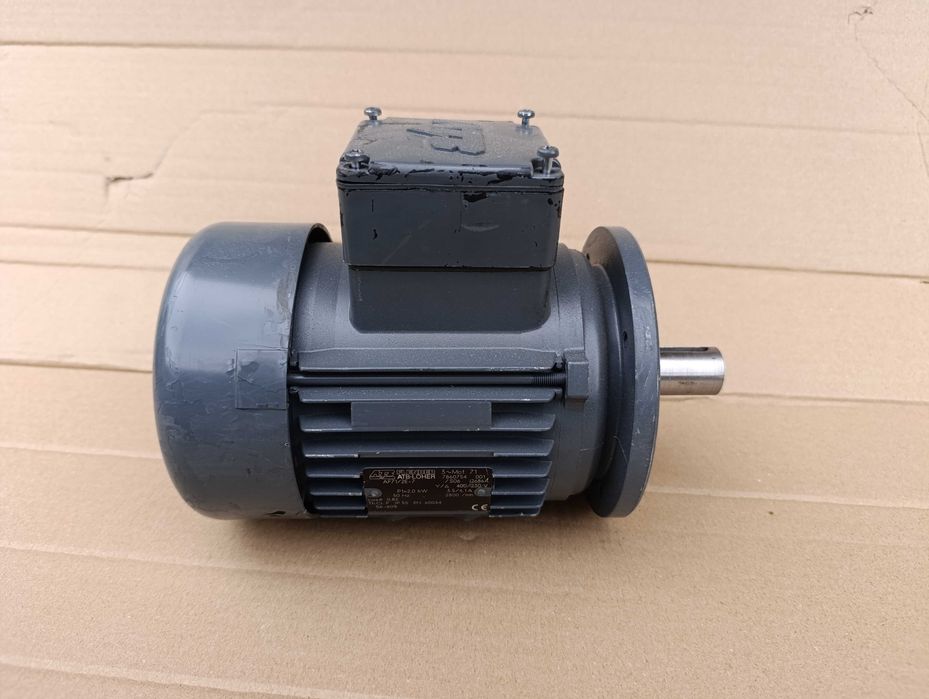 Silnik elektryczny Flender ATB-LOHER z kołnierzem 3-fazowy 2KW 2800obr/min 400V