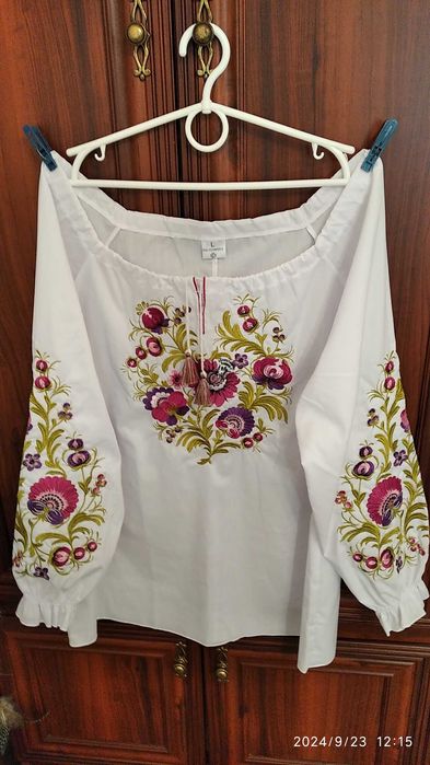 Продам  нову вишиванку