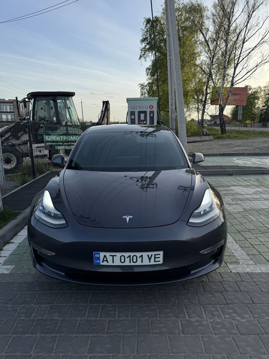 Tesla model 3 Performance