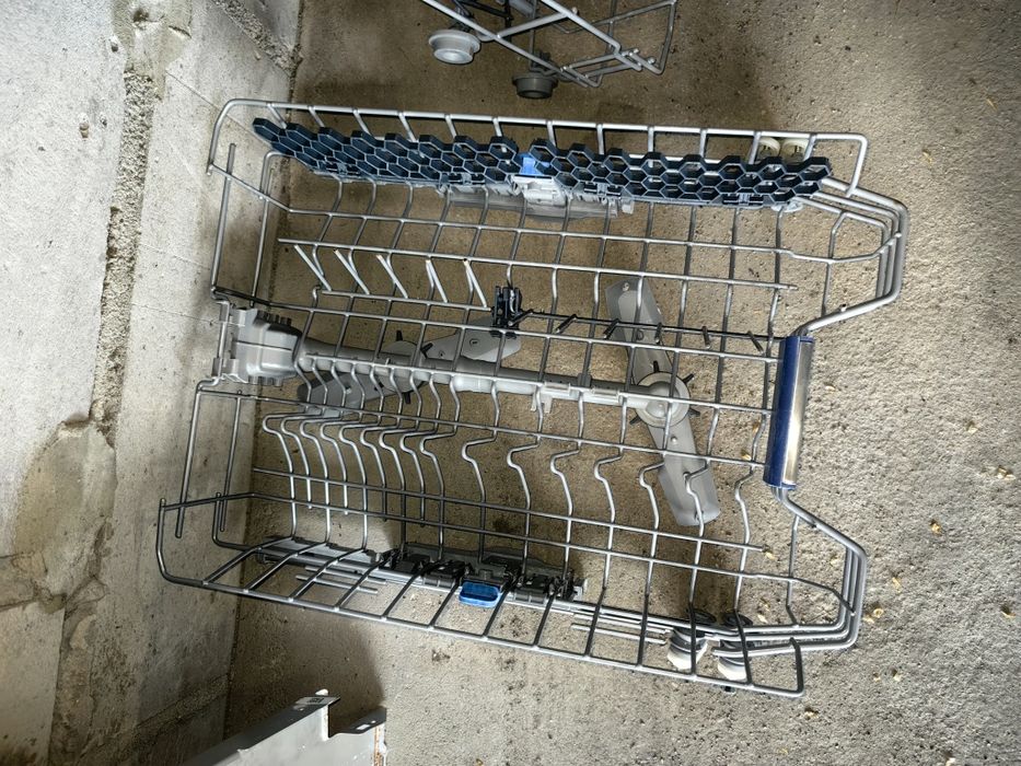 Części do zmywarki Beko DFS 28123X