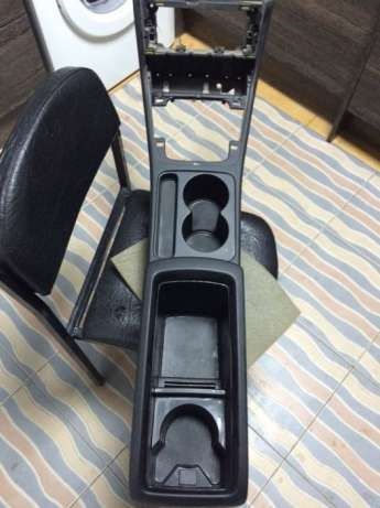 Центральна консоль Пассат В6