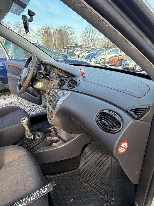 CAR4YOU FORD FOCUS 1.8 Benzyna 2004 klimatyzacja 182551km