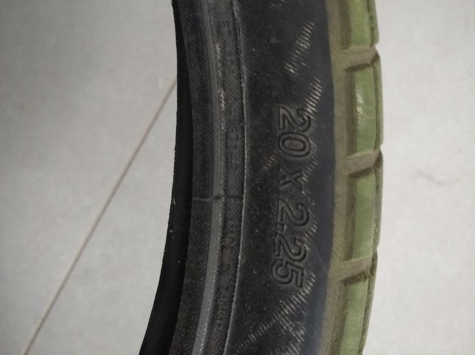 Продам покришку BSD