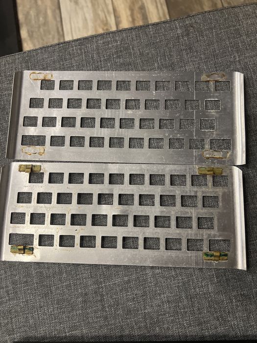 Face plates e teclado do spectrum 48k