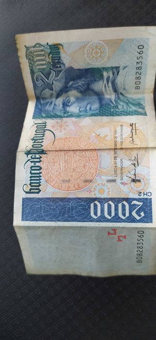 Nota 2000 escudos64750884769154121