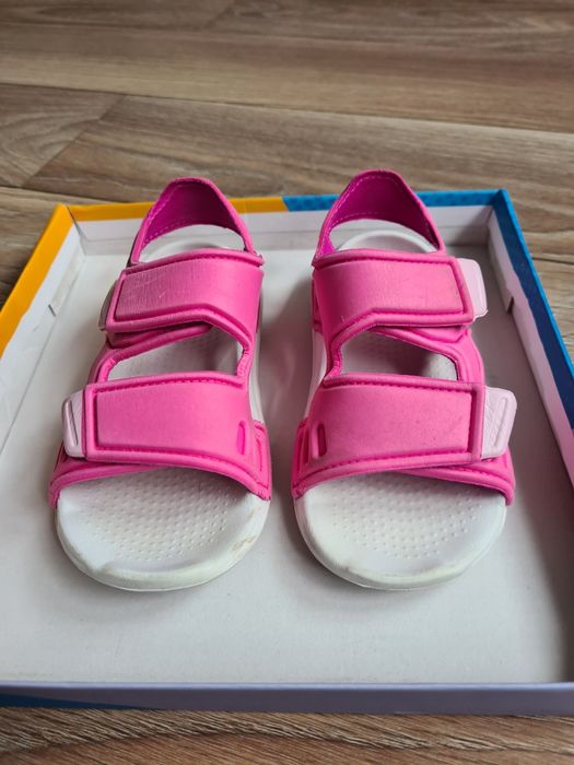 Sandały dziewczęce adidas rozmiar 27