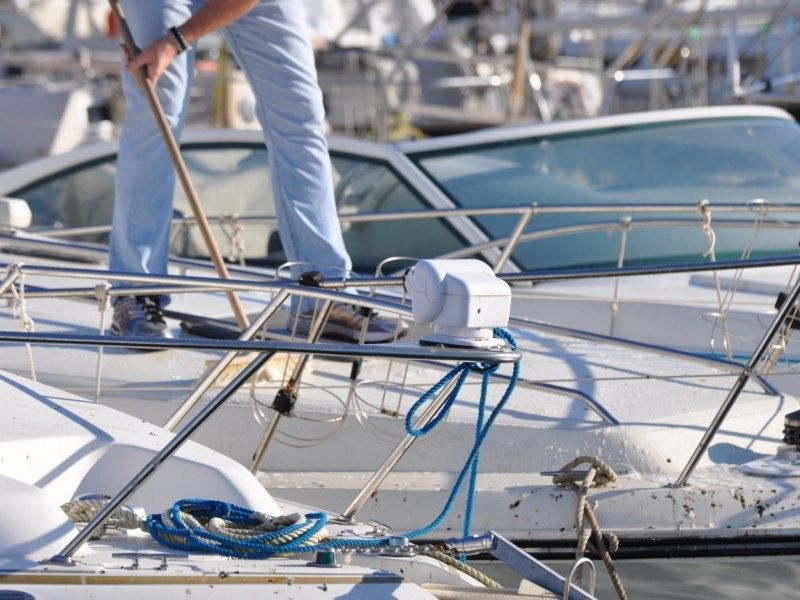Sprzątanie i czyszczenie + serwis łodzi, jachty, motorówki | detailing