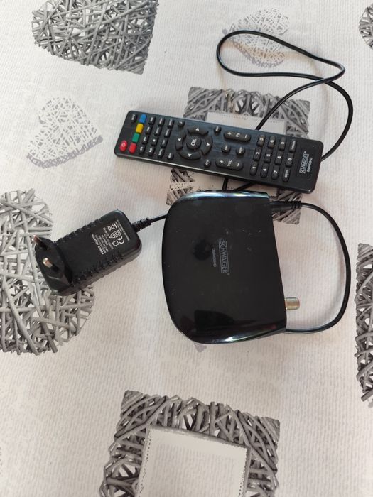 Zestaw antena satelitarna kempingowa