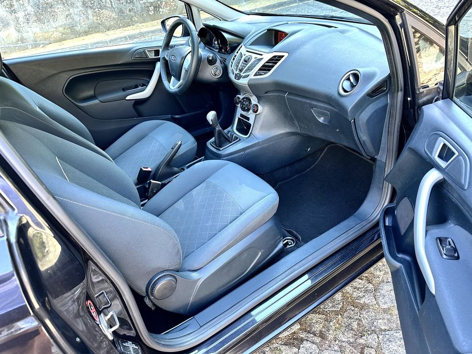 Ford Fiesta — fotografia 7