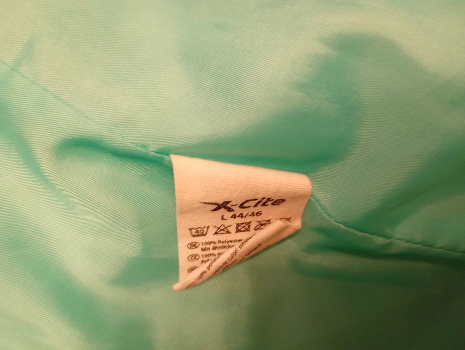 Pikowana kurtka rozmiar L