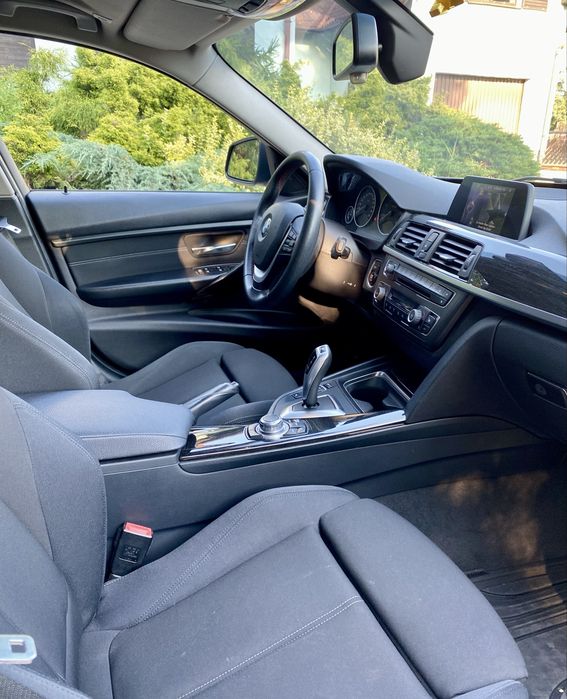 BMW F31 320d 184 KM X drive Automat SportLine