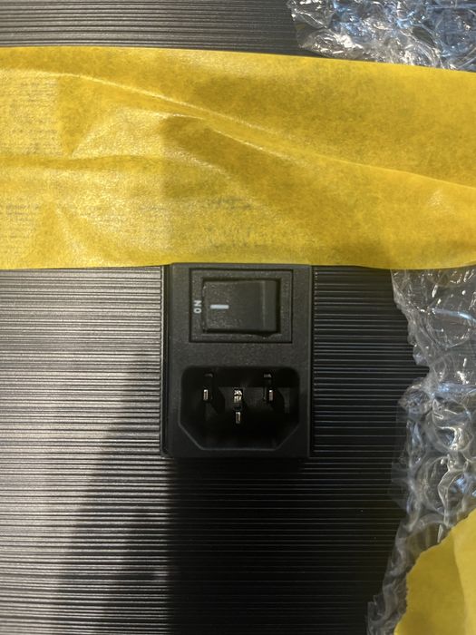 Monitor przemysłowy 49”