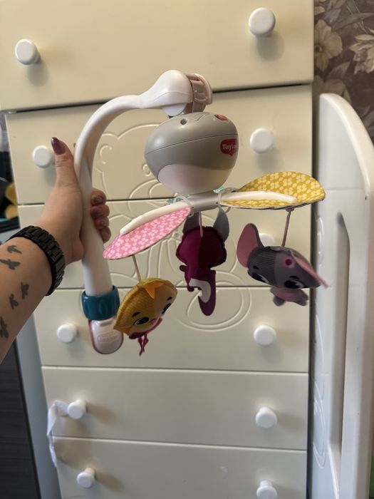 Мобіль на кроватку або коляску Tiny Love