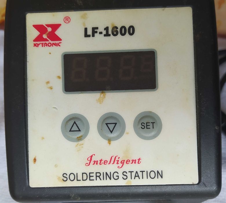 Продам паяльна станцію Xytronic LF-1600