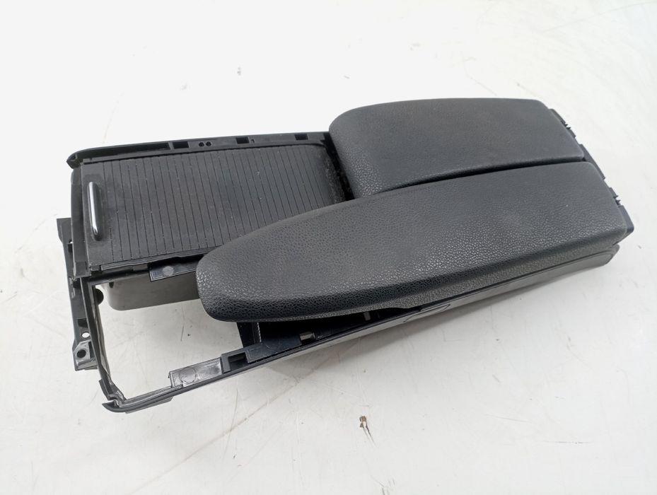 Apoio de braço - mercedes-benz c-class (w204) | 07 - 15