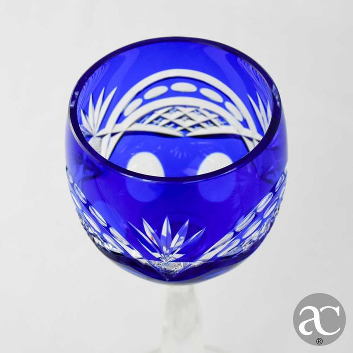 Conjunto de 6 copos Cristal da Bohemia, em Cristal Doublé azul-cobalto