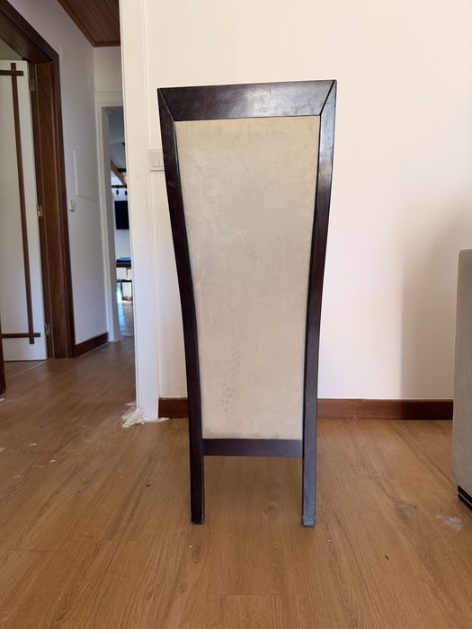 Cadeiras de sala de ja tar