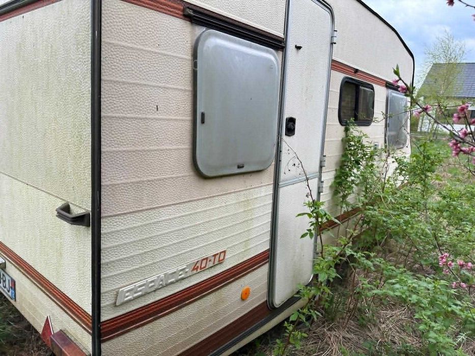 przyczepa kempingowa Gruau A4000 G ESPACE-40-TD z 1990 r.