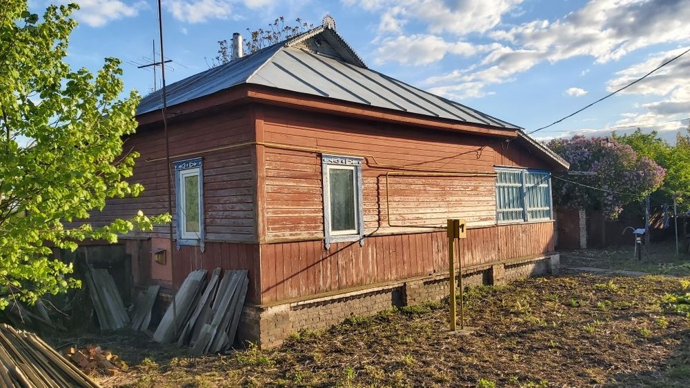 Будинок з газом,  25 км від Чернігова.