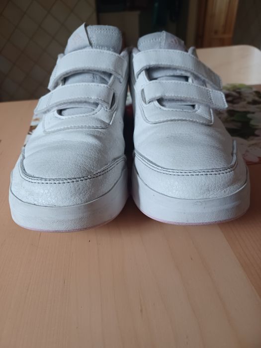 Buty adidas 40 roz. na rzepy