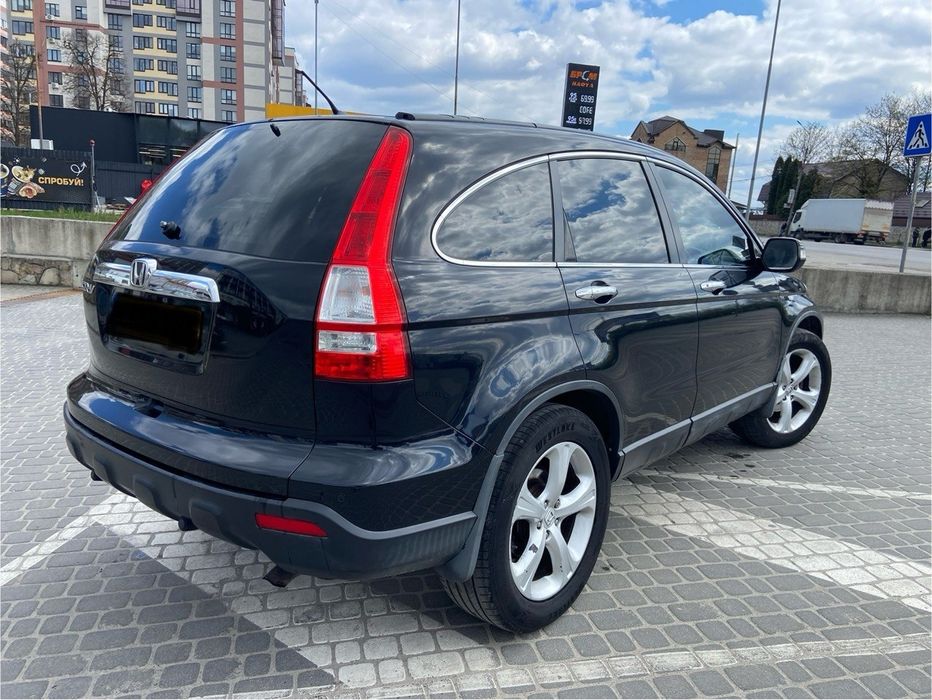 Продам Авто,Машина HONDA CR-V 2009 року.